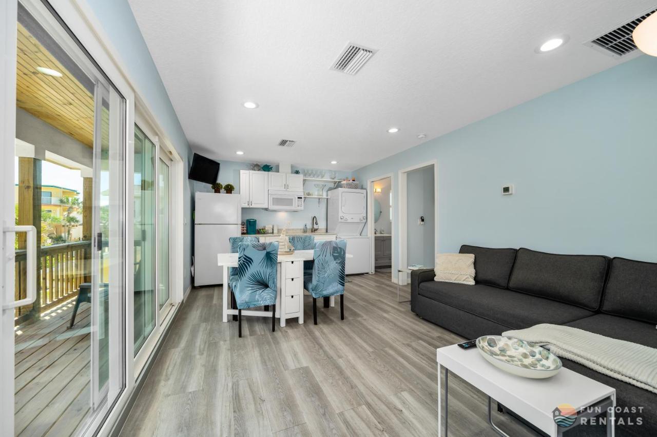 Dog Friendly Loft Steps From Beach With Gas Barbecue Grill And Upstairs Deck! New Smyrna Beach Exterior foto